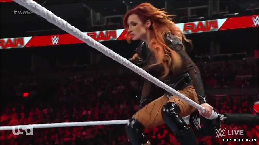 WWE_WrestleMania_Raw_2023_03_27_720p_HDTV_x264-NWCHD_mp4_000847100.jpg