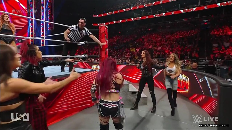 WWE_WrestleMania_Raw_2023_03_27_720p_HDTV_x264-NWCHD_mp4_000857511.jpg