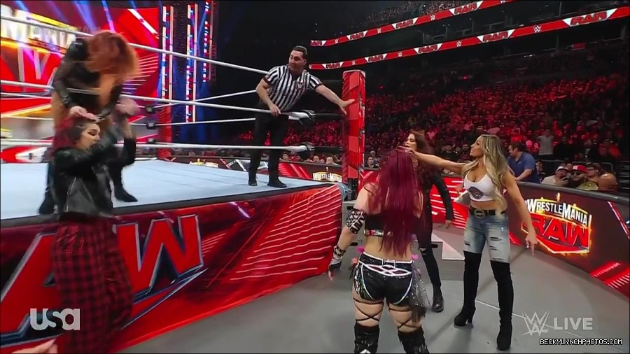 WWE_WrestleMania_Raw_2023_03_27_720p_HDTV_x264-NWCHD_mp4_000859513.jpg