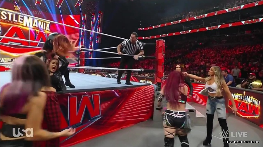 WWE_WrestleMania_Raw_2023_03_27_720p_HDTV_x264-NWCHD_mp4_000859913.jpg
