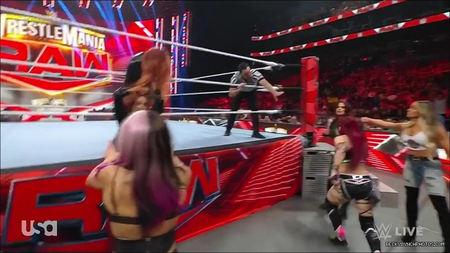 WWE_WrestleMania_Raw_2023_03_27_720p_HDTV_x264-NWCHD_mp4_000860313.jpg