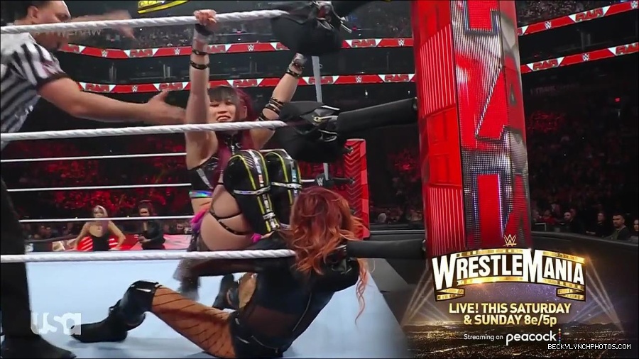 WWE_WrestleMania_Raw_2023_03_27_720p_HDTV_x264-NWCHD_mp4_000879533.jpg