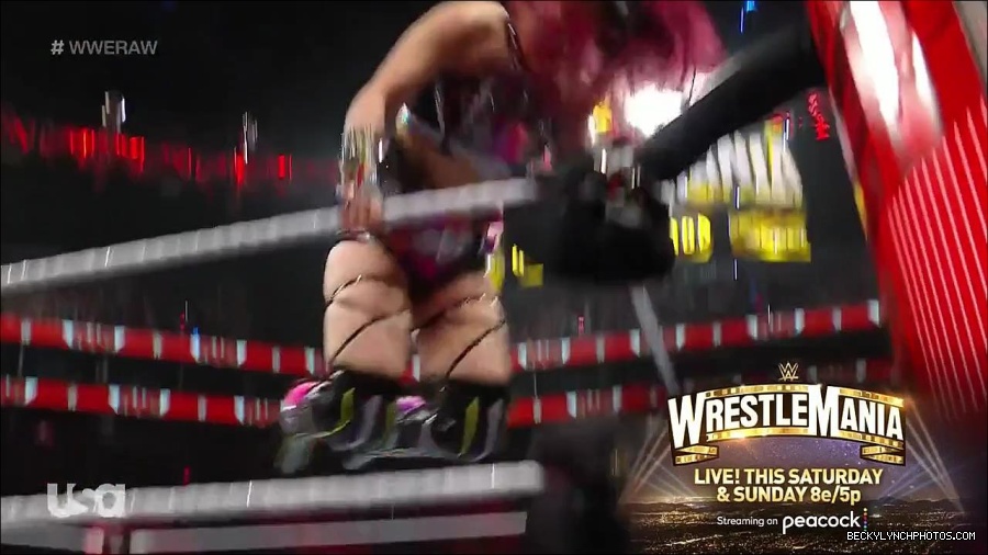 WWE_WrestleMania_Raw_2023_03_27_720p_HDTV_x264-NWCHD_mp4_000881935.jpg