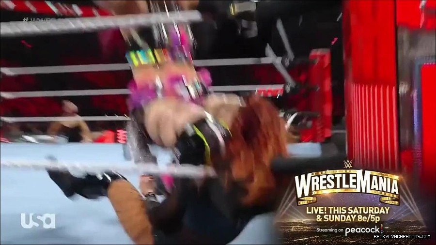WWE_WrestleMania_Raw_2023_03_27_720p_HDTV_x264-NWCHD_mp4_000882335.jpg