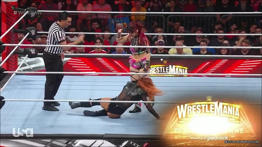 WWE_WrestleMania_Raw_2023_03_27_720p_HDTV_x264-NWCHD_mp4_000885138.jpg
