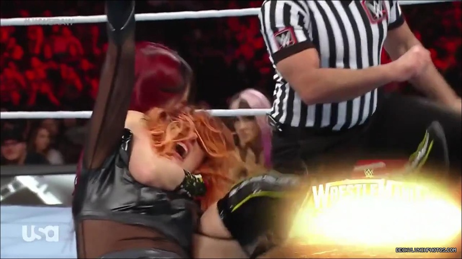 WWE_WrestleMania_Raw_2023_03_27_720p_HDTV_x264-NWCHD_mp4_000892746.jpg