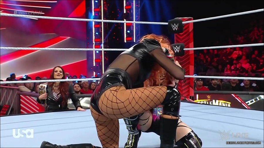 WWE_WrestleMania_Raw_2023_03_27_720p_HDTV_x264-NWCHD_mp4_000907961.jpg