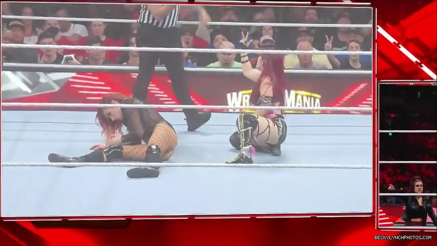 WWE_WrestleMania_Raw_2023_03_27_720p_HDTV_x264-NWCHD_mp4_000924778.jpg