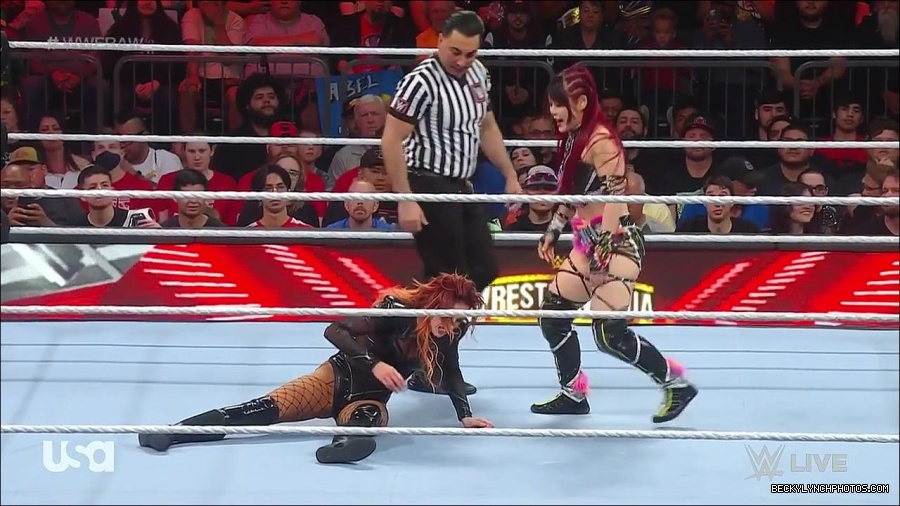 WWE_WrestleMania_Raw_2023_03_27_720p_HDTV_x264-NWCHD_mp4_000933186.jpg