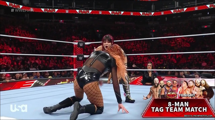 WWE_WrestleMania_Raw_2023_03_27_720p_HDTV_x264-NWCHD_mp4_000940794.jpg