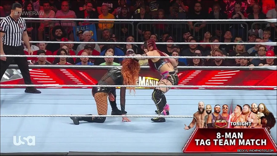 WWE_WrestleMania_Raw_2023_03_27_720p_HDTV_x264-NWCHD_mp4_000941995.jpg