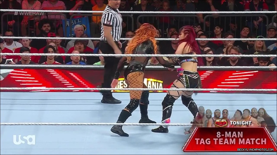 WWE_WrestleMania_Raw_2023_03_27_720p_HDTV_x264-NWCHD_mp4_000946800.jpg