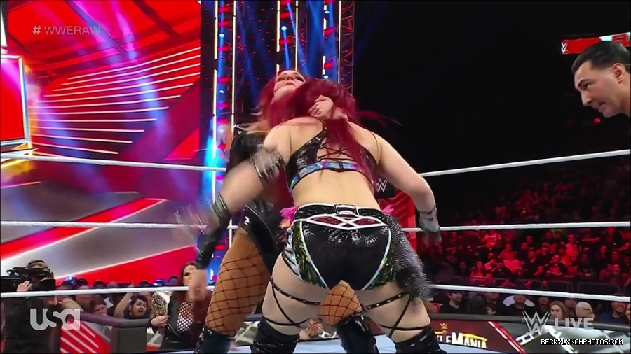 WWE_WrestleMania_Raw_2023_03_27_720p_HDTV_x264-NWCHD_mp4_000956810.jpg