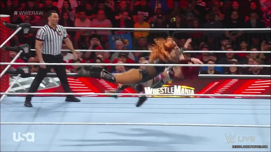 WWE_WrestleMania_Raw_2023_03_27_720p_HDTV_x264-NWCHD_mp4_000968822.jpg