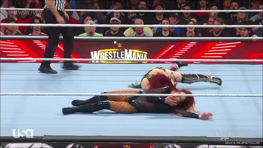 WWE_WrestleMania_Raw_2023_03_27_720p_HDTV_x264-NWCHD_mp4_000970023.jpg