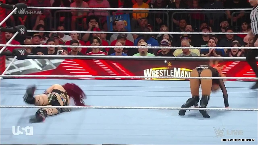 WWE_WrestleMania_Raw_2023_03_27_720p_HDTV_x264-NWCHD_mp4_001003256.jpg
