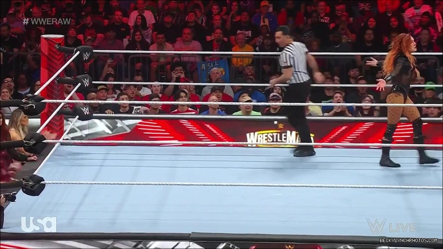 WWE_WrestleMania_Raw_2023_03_27_720p_HDTV_x264-NWCHD_mp4_001005258.jpg