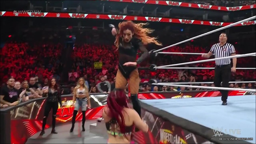 WWE_WrestleMania_Raw_2023_03_27_720p_HDTV_x264-NWCHD_mp4_001017671.jpg