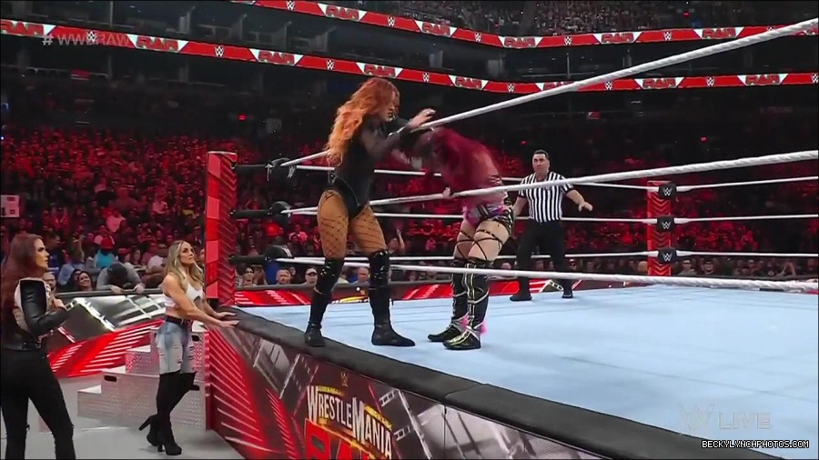WWE_WrestleMania_Raw_2023_03_27_720p_HDTV_x264-NWCHD_mp4_001026880.jpg