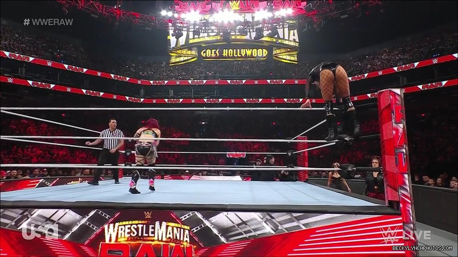WWE_WrestleMania_Raw_2023_03_27_720p_HDTV_x264-NWCHD_mp4_001034087.jpg