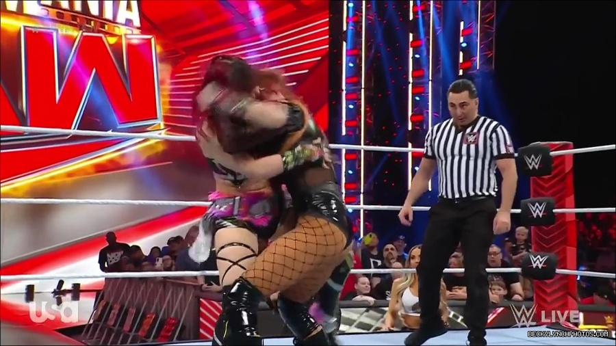 WWE_WrestleMania_Raw_2023_03_27_720p_HDTV_x264-NWCHD_mp4_001040894.jpg