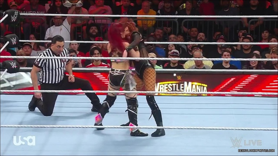WWE_WrestleMania_Raw_2023_03_27_720p_HDTV_x264-NWCHD_mp4_001042896.jpg