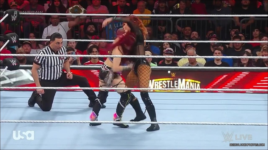 WWE_WrestleMania_Raw_2023_03_27_720p_HDTV_x264-NWCHD_mp4_001043296.jpg