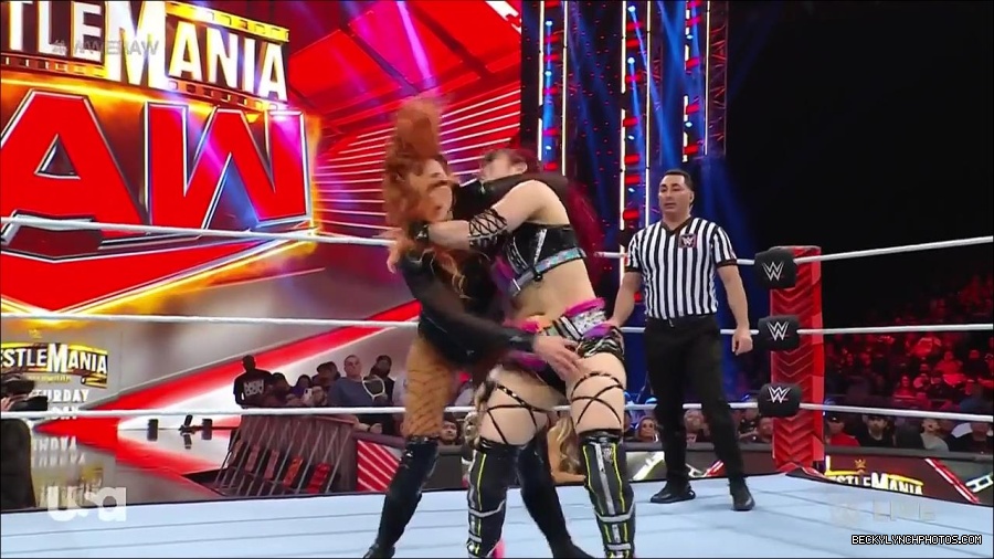 WWE_WrestleMania_Raw_2023_03_27_720p_HDTV_x264-NWCHD_mp4_001045298.jpg