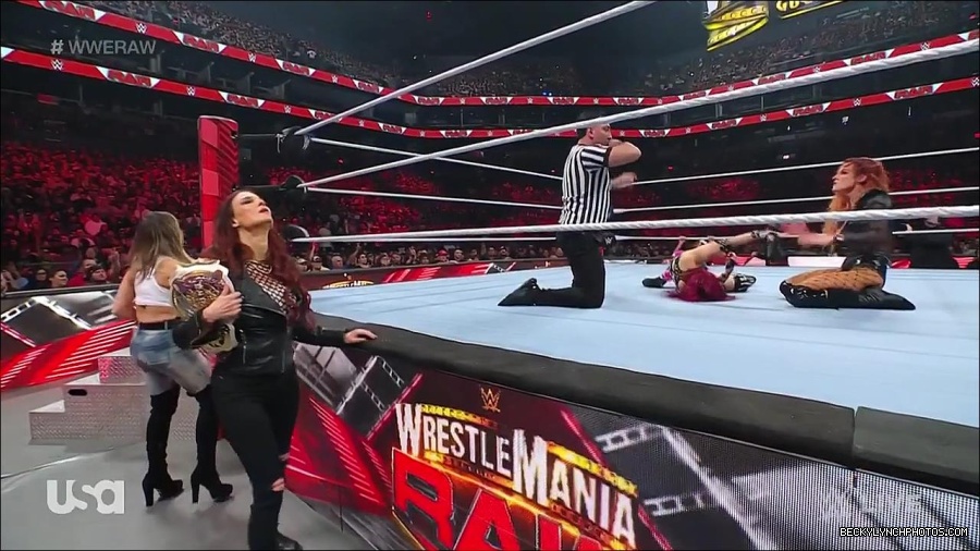 WWE_WrestleMania_Raw_2023_03_27_720p_HDTV_x264-NWCHD_mp4_001051705.jpg