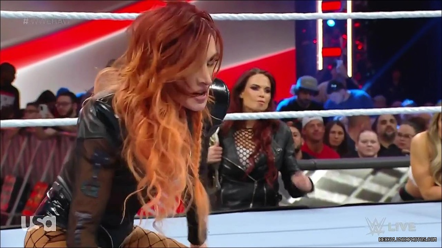 WWE_WrestleMania_Raw_2023_03_27_720p_HDTV_x264-NWCHD_mp4_001054507.jpg