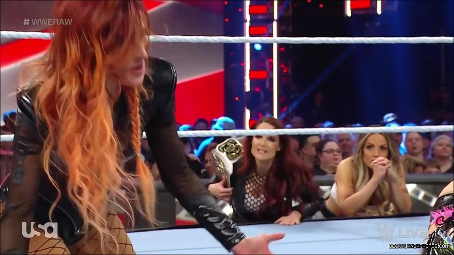 WWE_WrestleMania_Raw_2023_03_27_720p_HDTV_x264-NWCHD_mp4_001056509.jpg