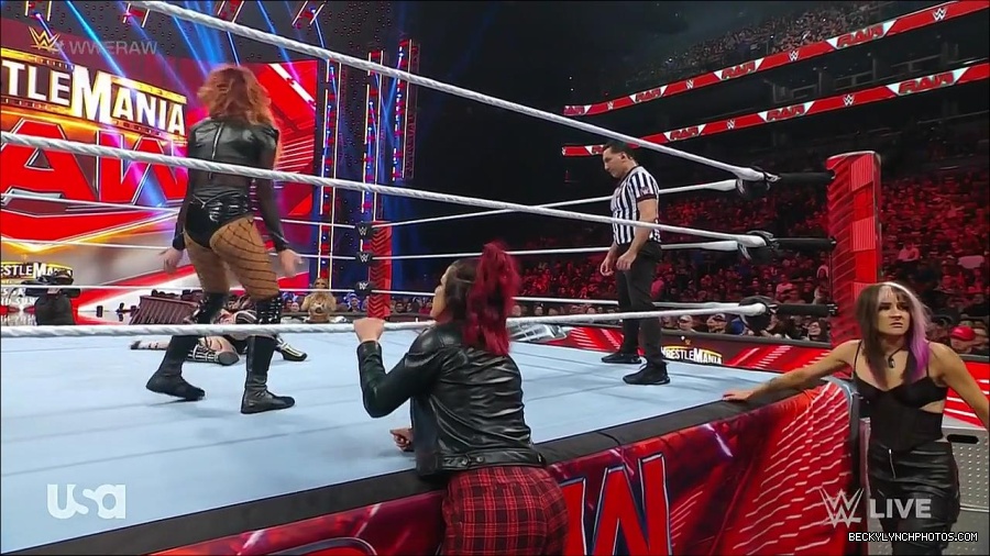 WWE_WrestleMania_Raw_2023_03_27_720p_HDTV_x264-NWCHD_mp4_001061715.jpg