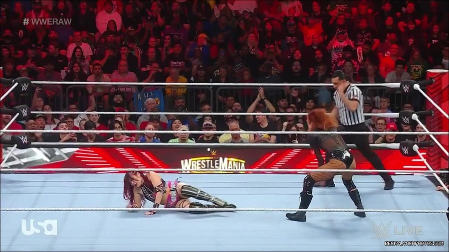 WWE_WrestleMania_Raw_2023_03_27_720p_HDTV_x264-NWCHD_mp4_001063316.jpg