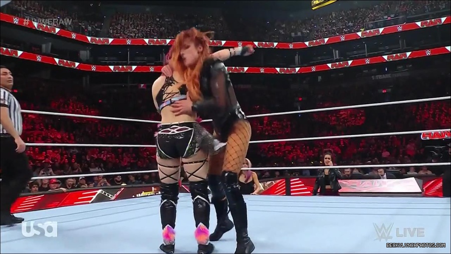 WWE_WrestleMania_Raw_2023_03_27_720p_HDTV_x264-NWCHD_mp4_001066920.jpg