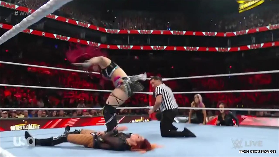 WWE_WrestleMania_Raw_2023_03_27_720p_HDTV_x264-NWCHD_mp4_001070123.jpg