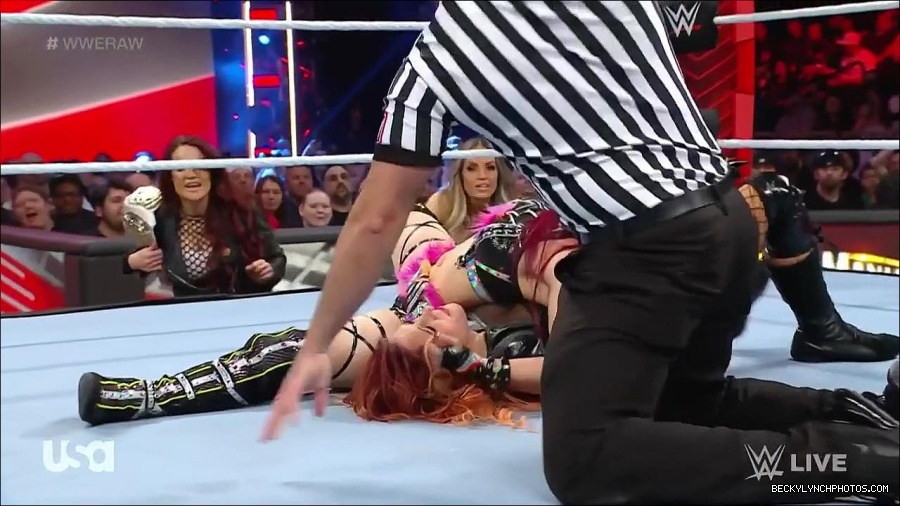 WWE_WrestleMania_Raw_2023_03_27_720p_HDTV_x264-NWCHD_mp4_001075328.jpg