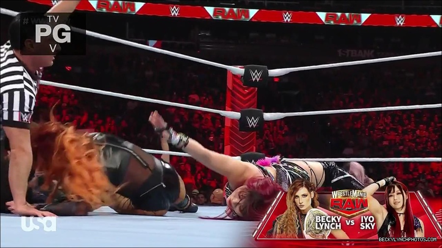 WWE_WrestleMania_Raw_2023_03_27_720p_HDTV_x264-NWCHD_mp4_001090944.jpg