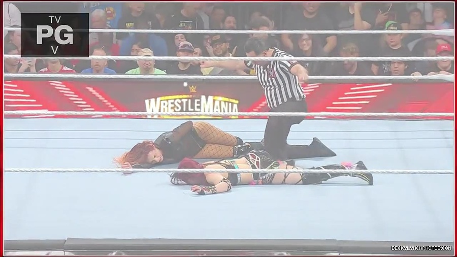 WWE_WrestleMania_Raw_2023_03_27_720p_HDTV_x264-NWCHD_mp4_001099353.jpg