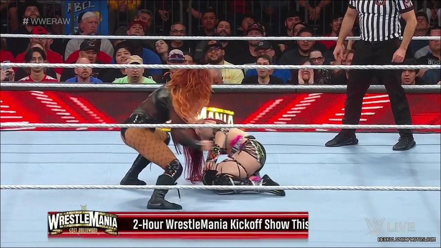 WWE_WrestleMania_Raw_2023_03_27_720p_HDTV_x264-NWCHD_mp4_001122576.jpg