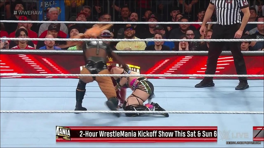 WWE_WrestleMania_Raw_2023_03_27_720p_HDTV_x264-NWCHD_mp4_001122976.jpg