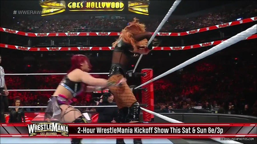 WWE_WrestleMania_Raw_2023_03_27_720p_HDTV_x264-NWCHD_mp4_001129383.jpg