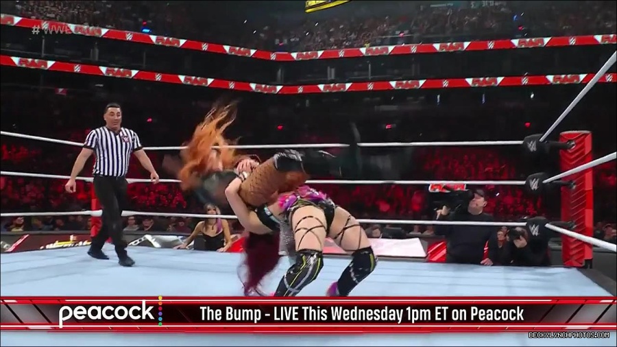 WWE_WrestleMania_Raw_2023_03_27_720p_HDTV_x264-NWCHD_mp4_001132586.jpg