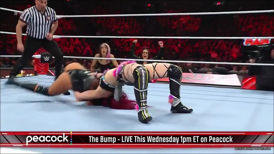 WWE_WrestleMania_Raw_2023_03_27_720p_HDTV_x264-NWCHD_mp4_001133320.jpg