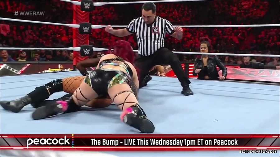 WWE_WrestleMania_Raw_2023_03_27_720p_HDTV_x264-NWCHD_mp4_001134588.jpg