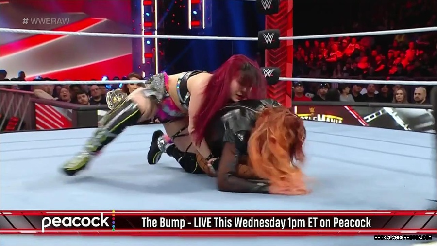 WWE_WrestleMania_Raw_2023_03_27_720p_HDTV_x264-NWCHD_mp4_001134988.jpg