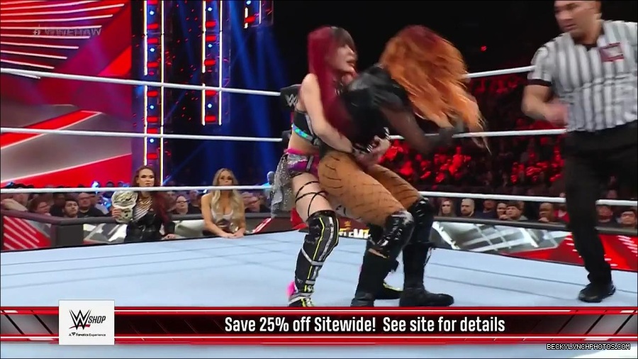 WWE_WrestleMania_Raw_2023_03_27_720p_HDTV_x264-NWCHD_mp4_001136523.jpg