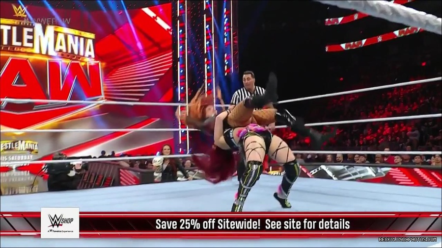 WWE_WrestleMania_Raw_2023_03_27_720p_HDTV_x264-NWCHD_mp4_001137791.jpg