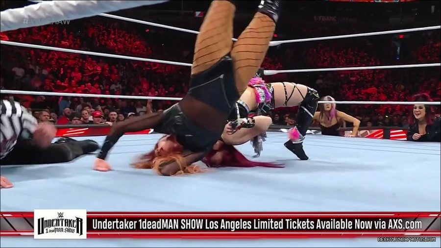 WWE_WrestleMania_Raw_2023_03_27_720p_HDTV_x264-NWCHD_mp4_001140994.jpg