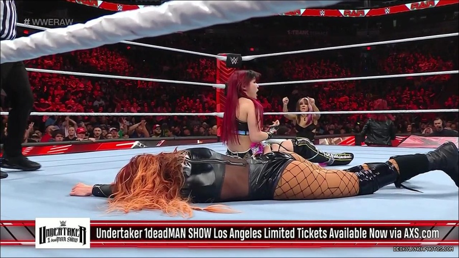 WWE_WrestleMania_Raw_2023_03_27_720p_HDTV_x264-NWCHD_mp4_001143397.jpg