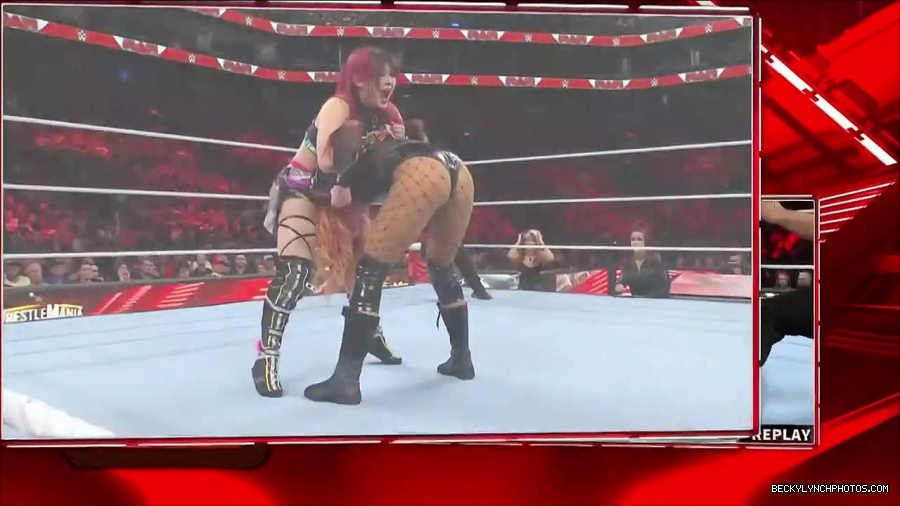 WWE_WrestleMania_Raw_2023_03_27_720p_HDTV_x264-NWCHD_mp4_001164618.jpg